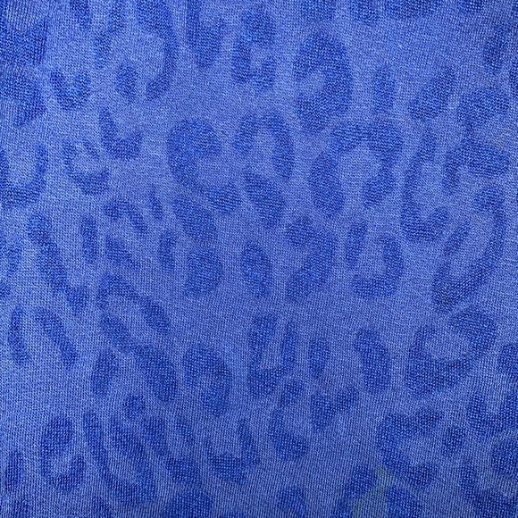 AEROPOSTALE LEOPARD SWEATER 💙 - Picture 4 of 4